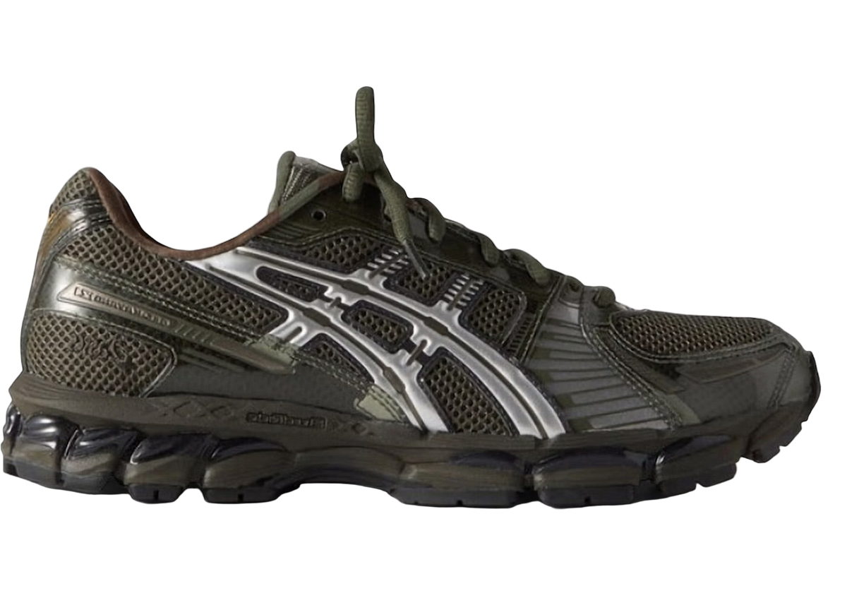 ASICS GEL-KAYANO Marvel VS Capcom Guile