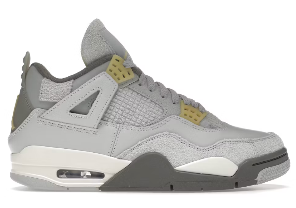 Jordan 4 Retro SE Craft Photon Dust (USED)