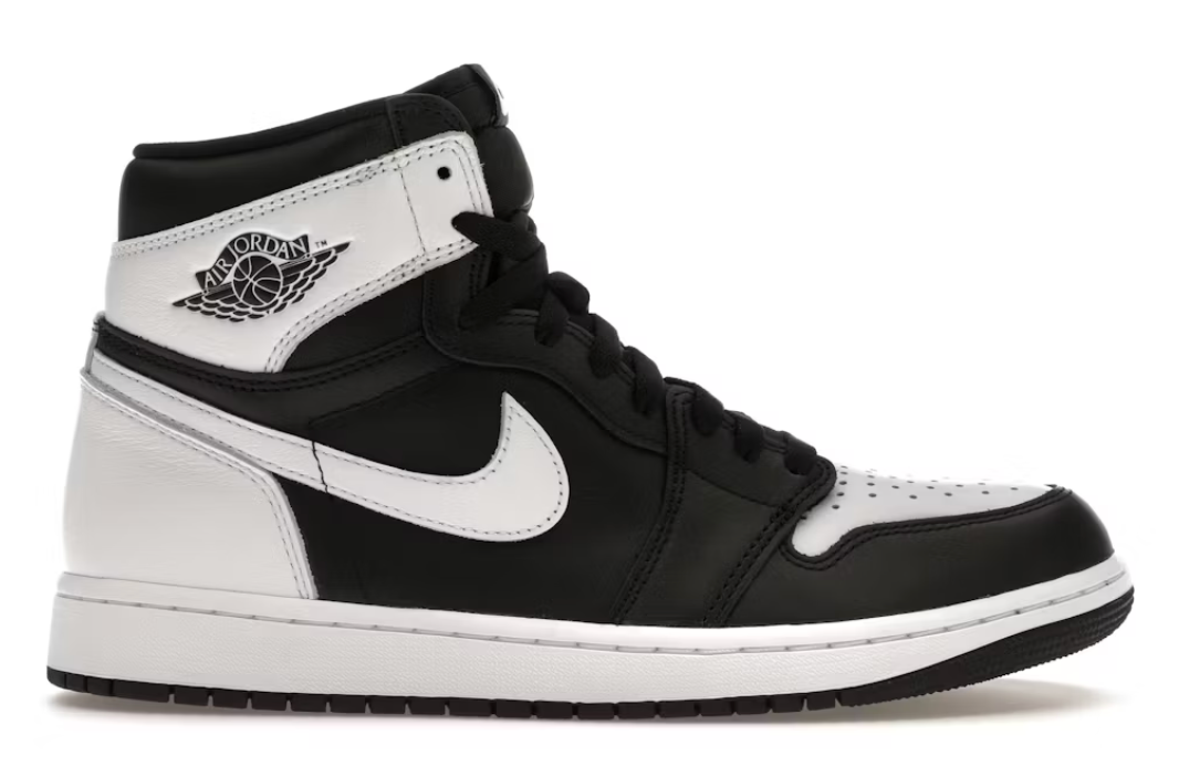 Jordan 1 Retro High OG Black White USED